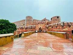 Agra Fort Tour